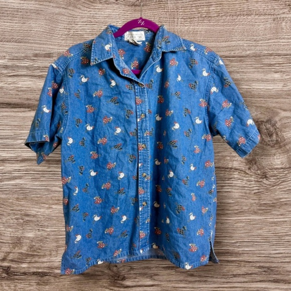 Vintage Mandal Bay denim button-down chicken shirt. S/M.